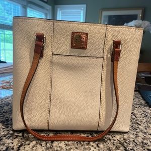 Dooney & Bourke